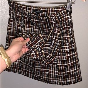 Houndstooth skirt